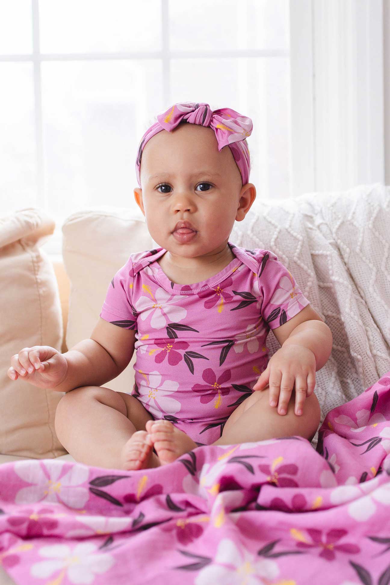 Short Sleeve Onesie - Berry Hibiscus