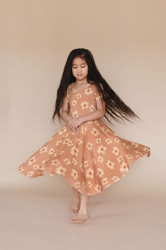 Short Sleeve Twirl Dress - Honey Hau