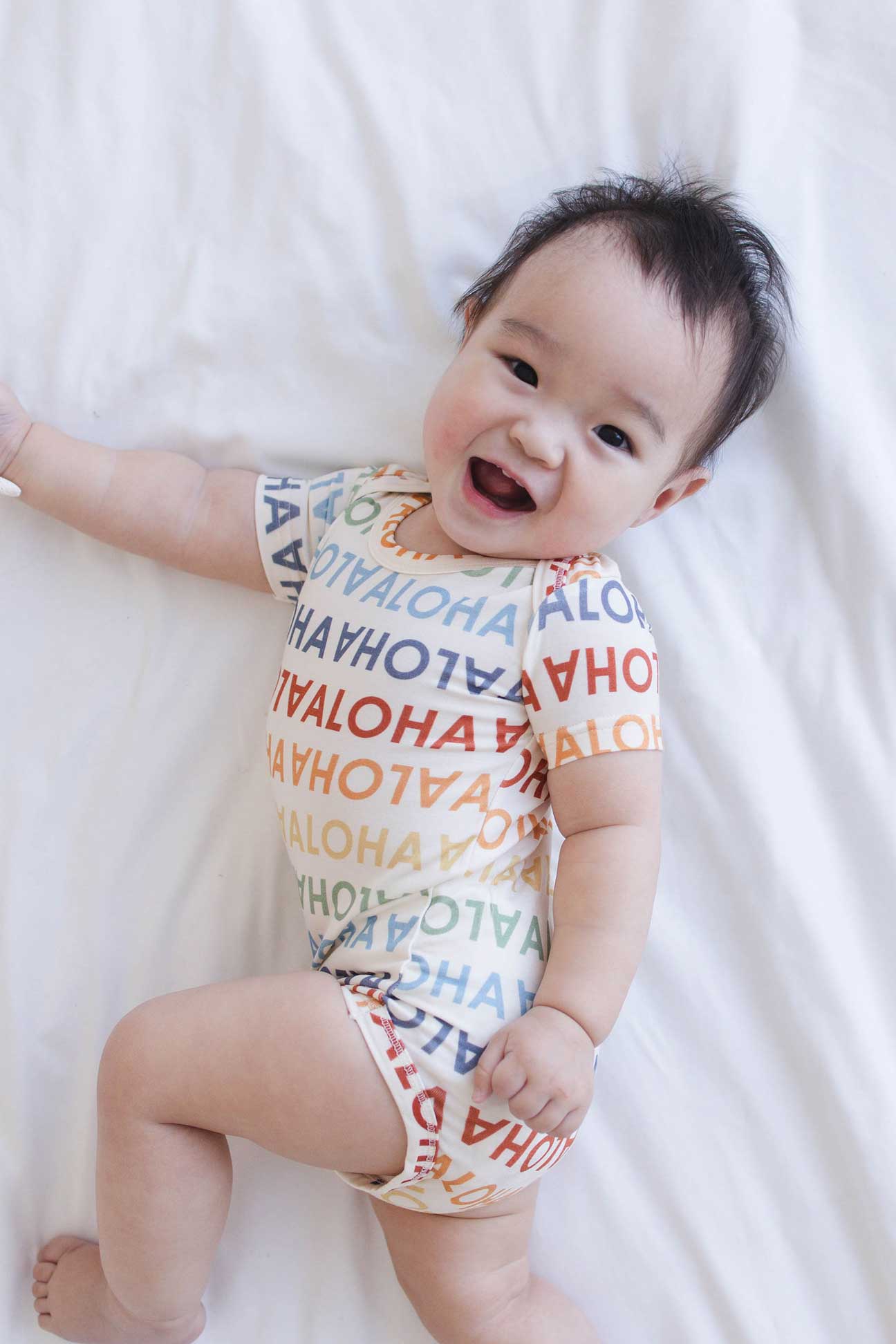 Short Sleeve Onesie - ALOHA